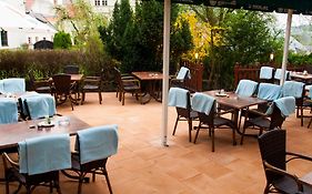 Hotel a Restaurace U Hrnčíře